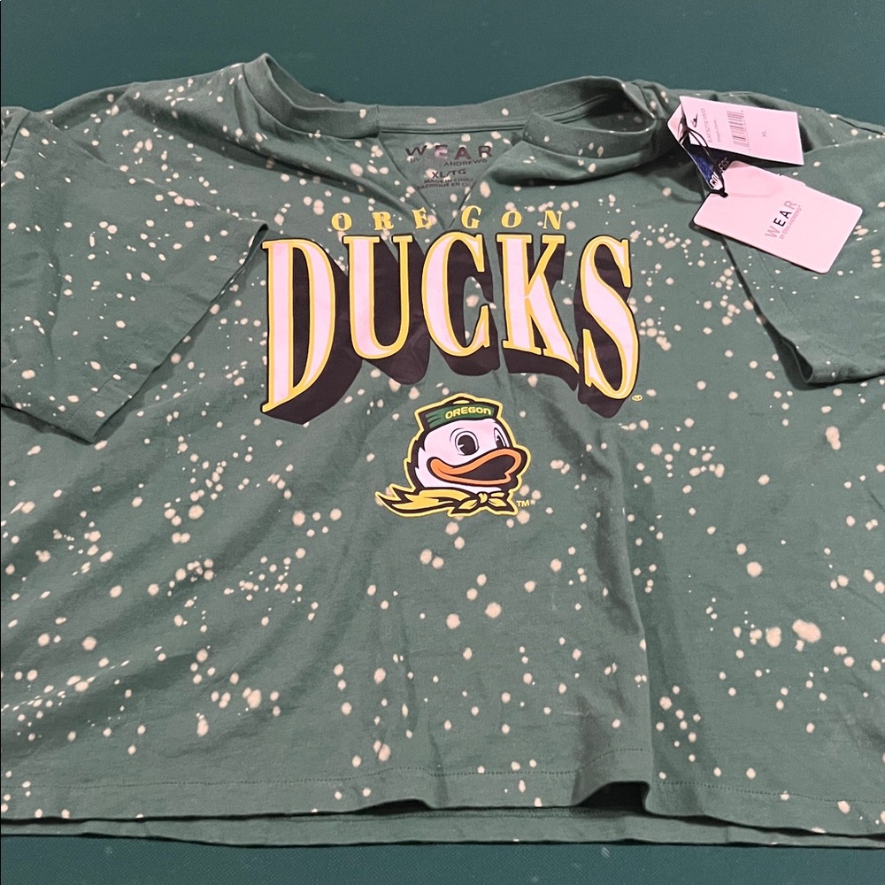 Oregon Ducks Green cropped Graphic Tee by
